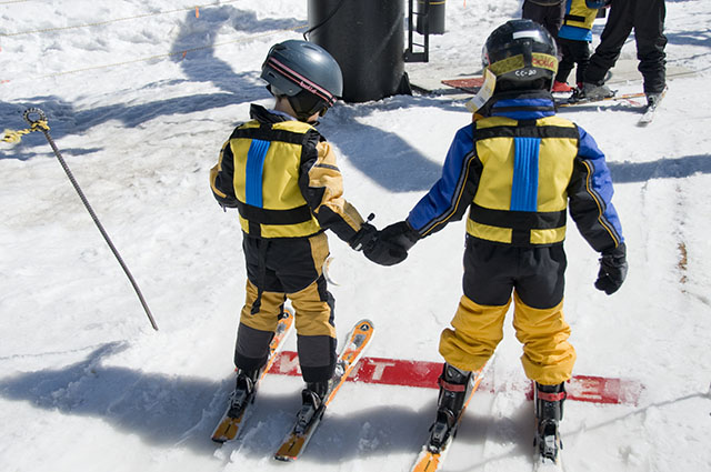 X-Small Teach Your Child to Ski or Snowboard - Purple Kinderlift Childrens Ski Safety Vest